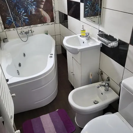 Apartament Adda *